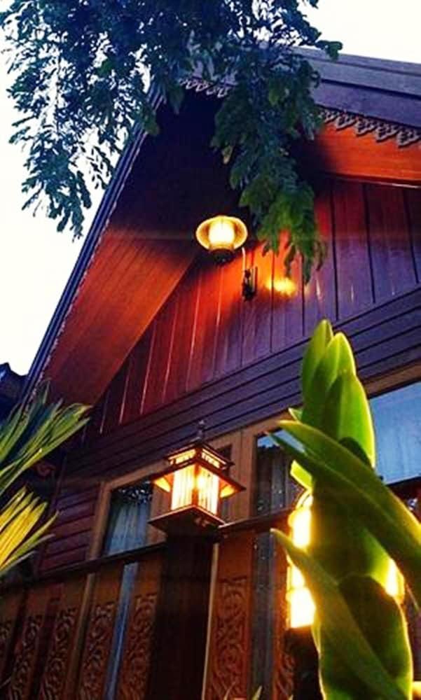 Baifern Homestay Phra Nakhon Si Ayutthaya Zewnętrze zdjęcie
