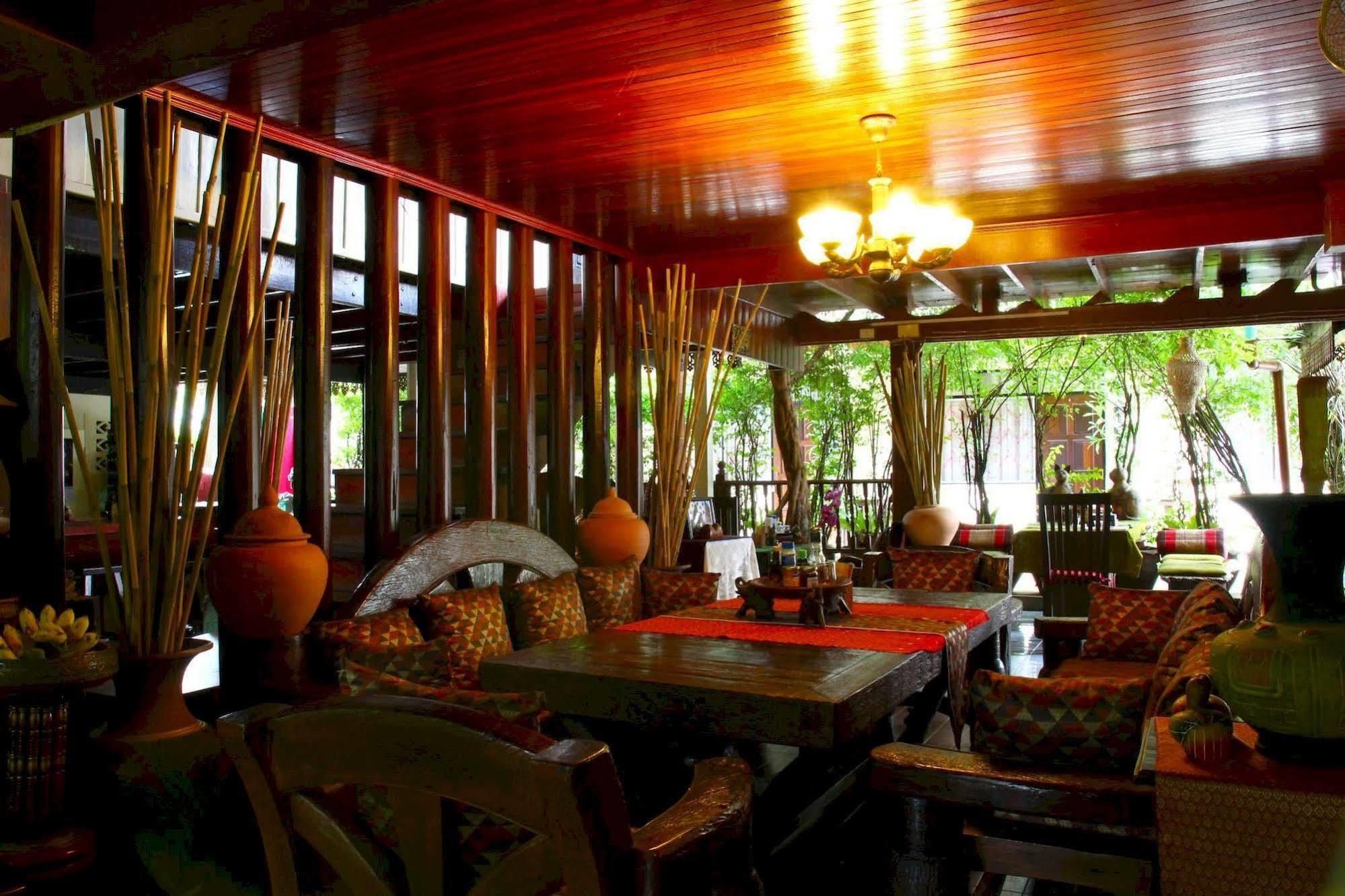 Baifern Homestay Phra Nakhon Si Ayutthaya Zewnętrze zdjęcie